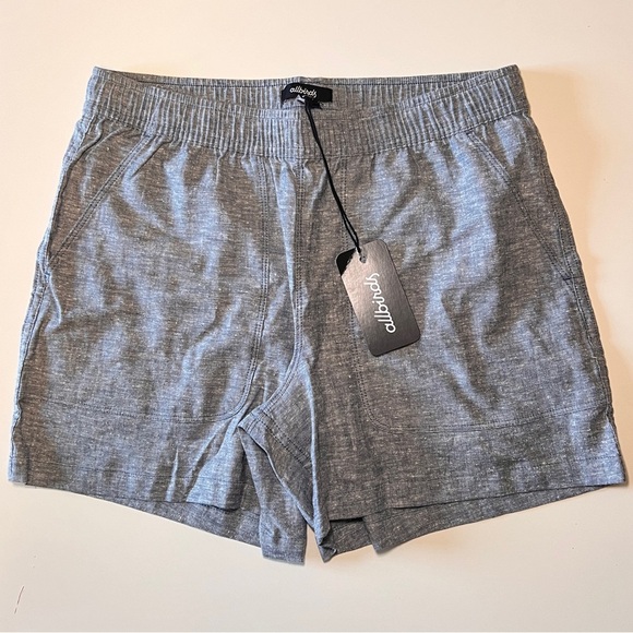 NWT ‼️ Womens ALLBIRDS Tree BD Shorts - Retail $58 Color is Shadow (gray) - Picture 2 of 11